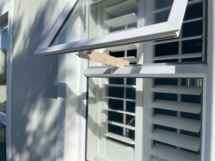 Stop Windows From Closing During Wind (16)